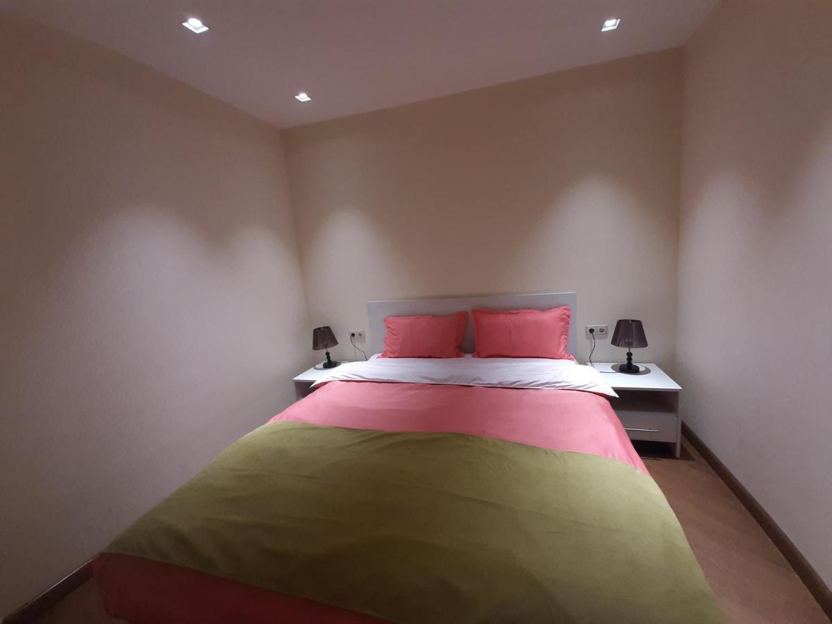 Pride Properties Welcomes You At 17 Buzant St 11-166 Yerevan Armenia Exterior foto